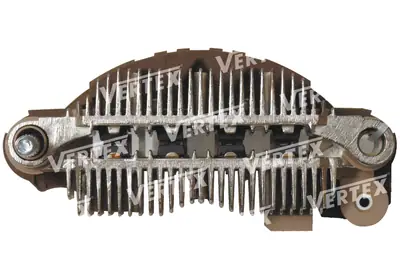 ALTERNATÖR DIOT TABLASI [MITSUBISHI TİPİ - DİOTLU GÖZ LAMBA DİOTSUZ / KAPASİTÖRSÜZ] [NISSAN NAVARA/PATHFINDER 2005->]