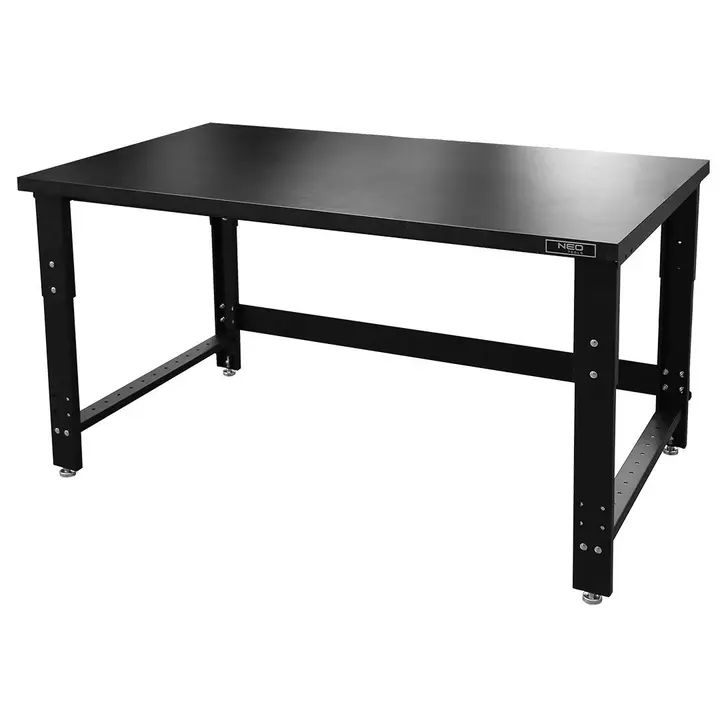 Çalışma tezgahı: 1500 x 780 x 830 mm